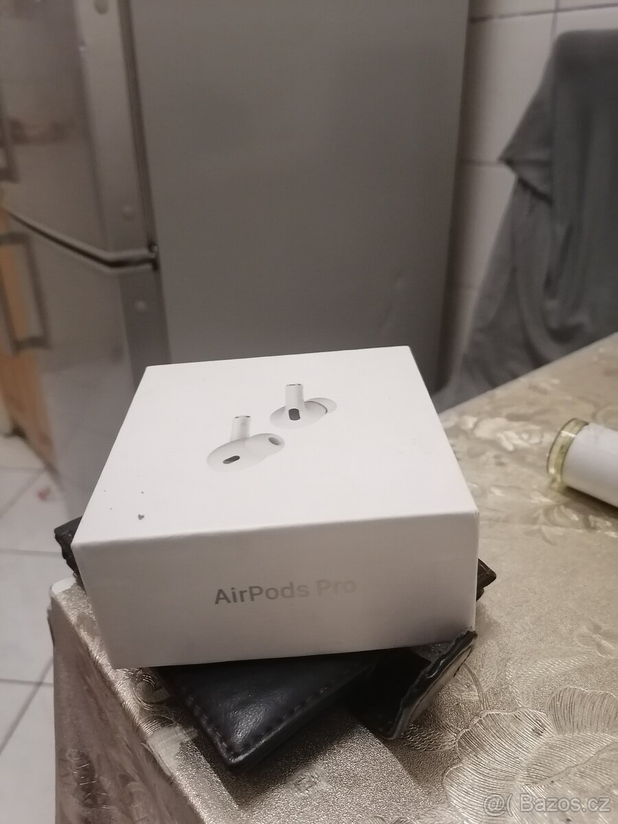 Apple Airpods 2 Pro - 2