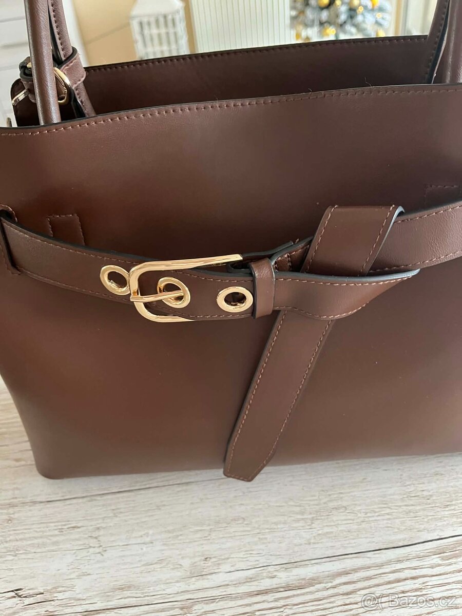 Hnědá kabelka - 2