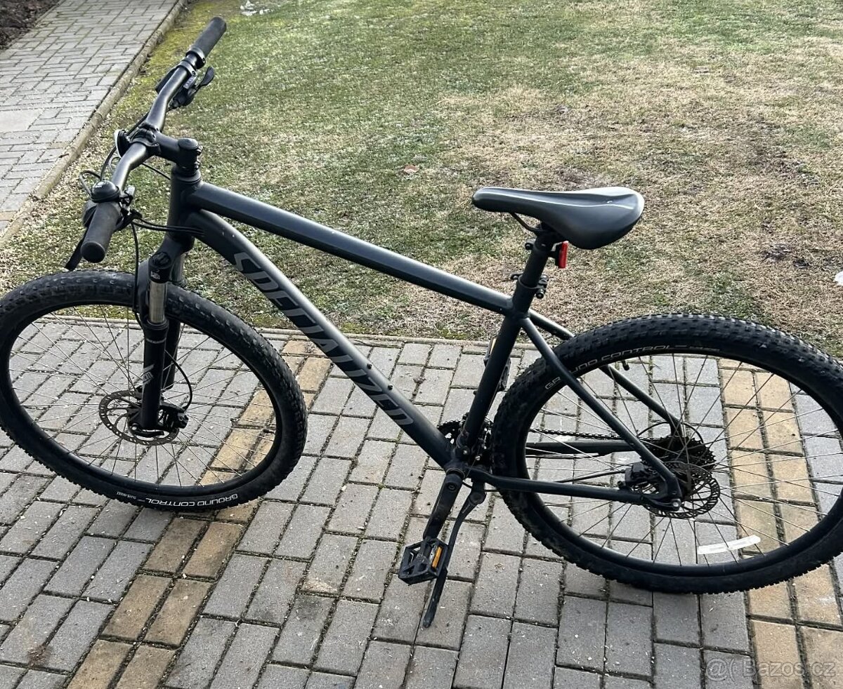 Horské kolo - Ghost SE 1800 - 2