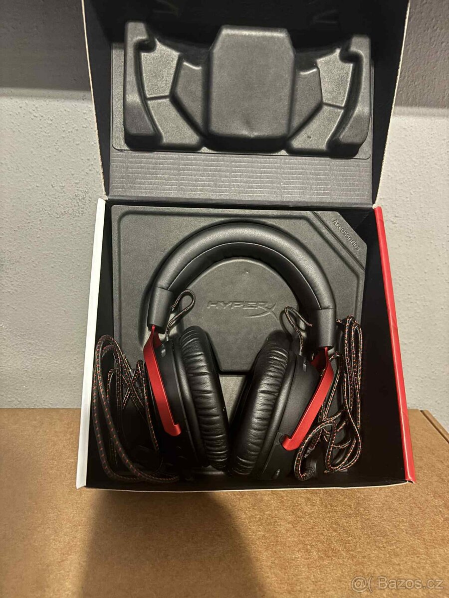Herní sluchátka HyperX Cloud III Red - Záruka - 2