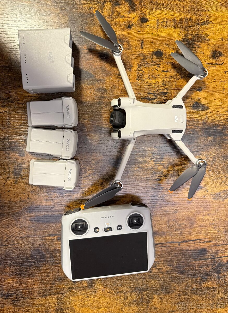Dron DJI Mini 3 Pro + DJI RC Fly More Combo - 2