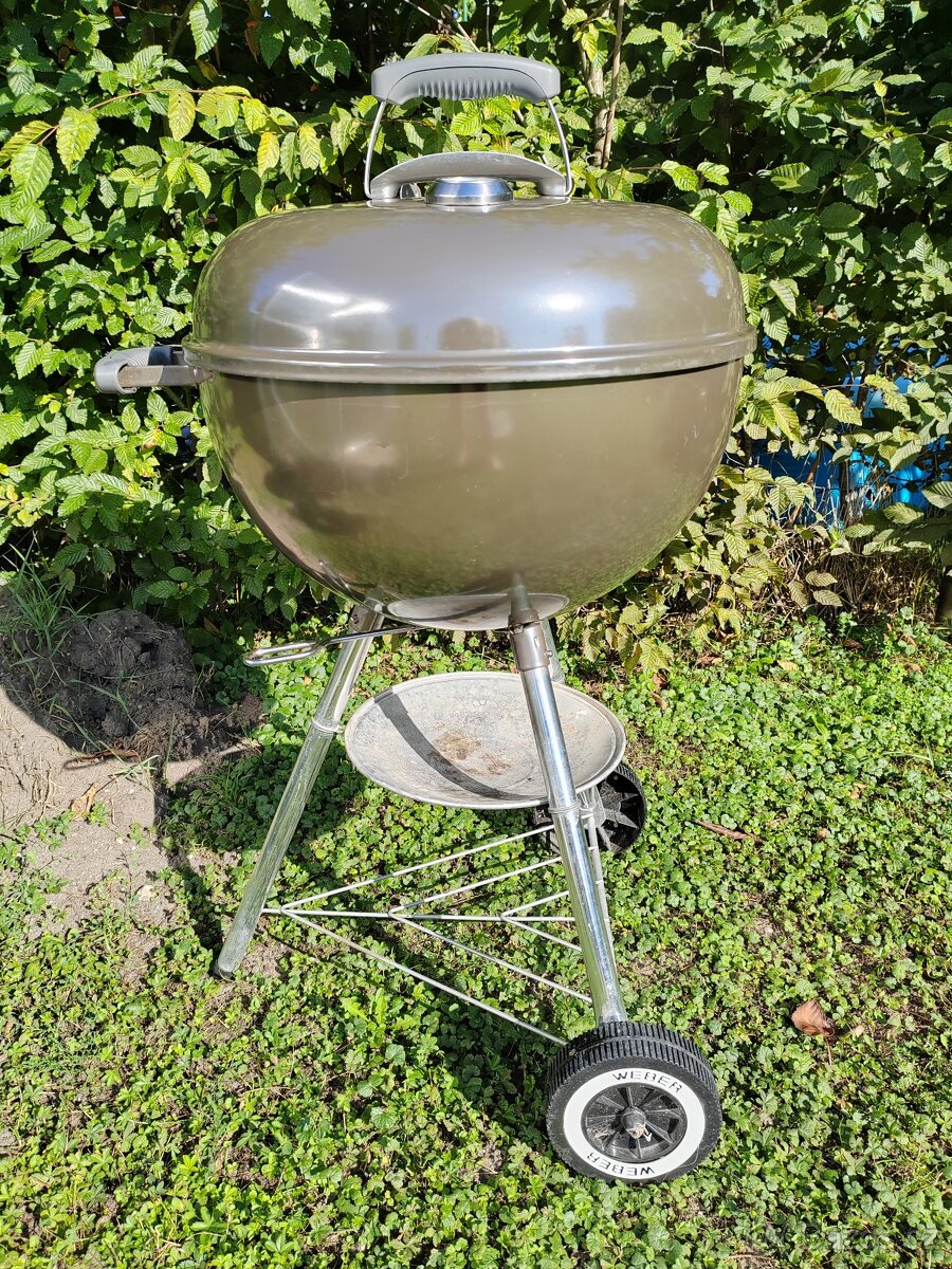 WEBER Gril na dřevo a uhlí Classic Kettle - 2