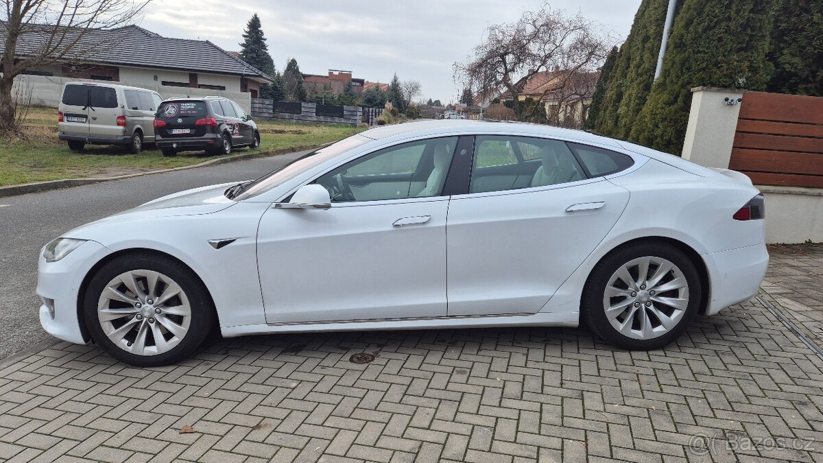 Tesla model S Long Range (Raven) 2020, DPH - 2