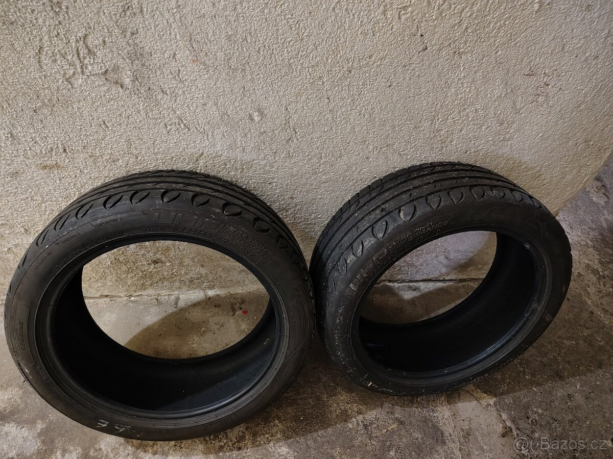 Sada letních pneumatik 225/45 R18 95Y - 2