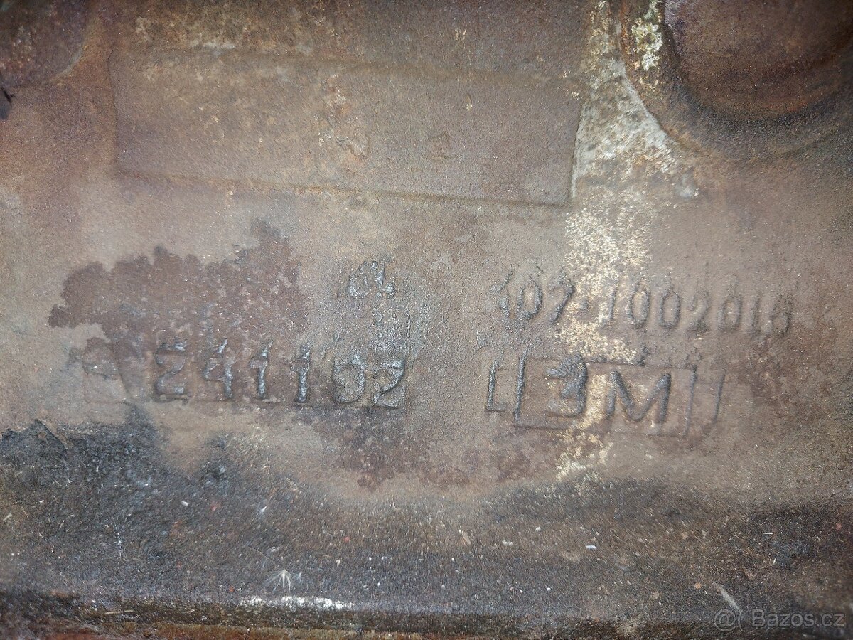 Motor Moskvič 407 - 2