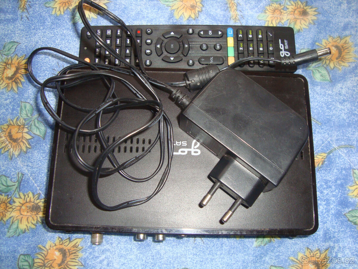 satelitní přijímač GO SAT - 2