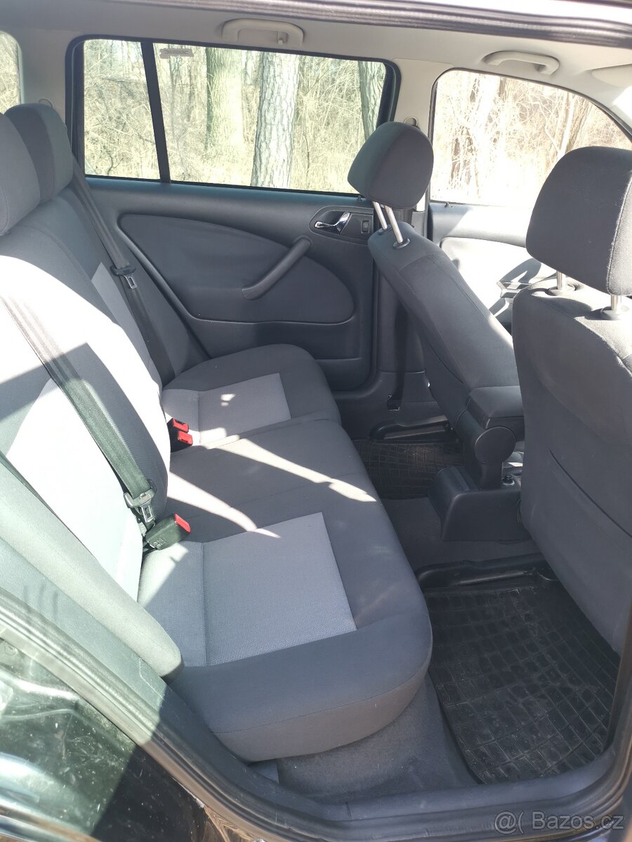 Škoda octavia I combi 1.6 75 kw - 2