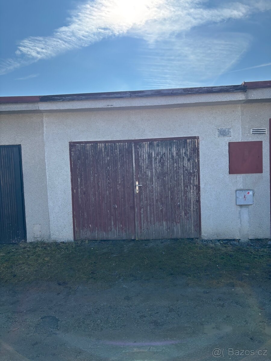 Prodej zděné garáže 22 m² - 2