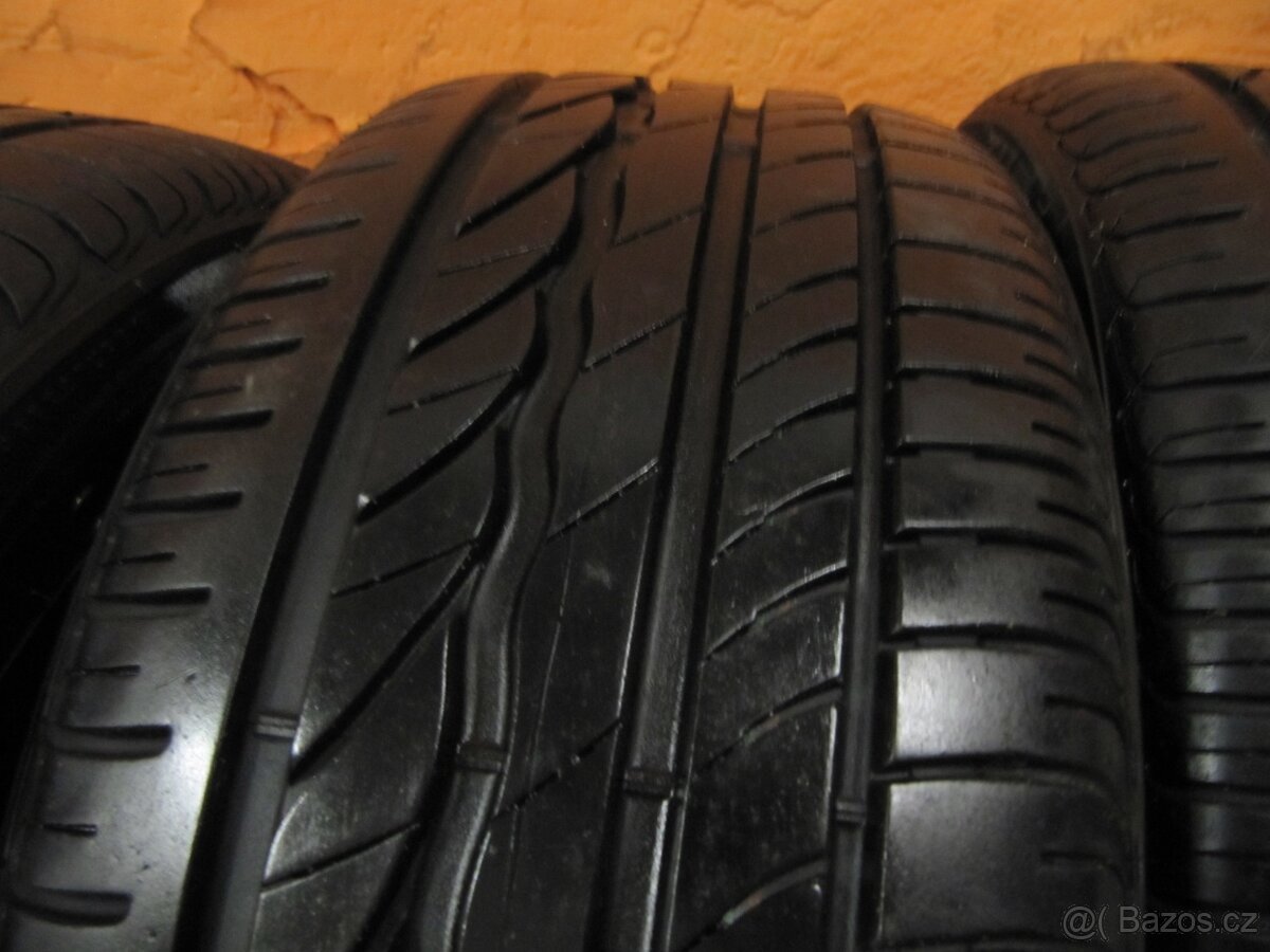 Pneu 215/45/16 Bridgestone - 2