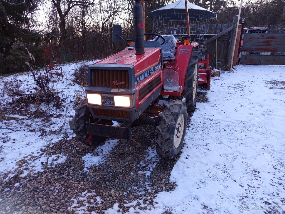 Prodám malotraktor YANMAR FX 22D - 2