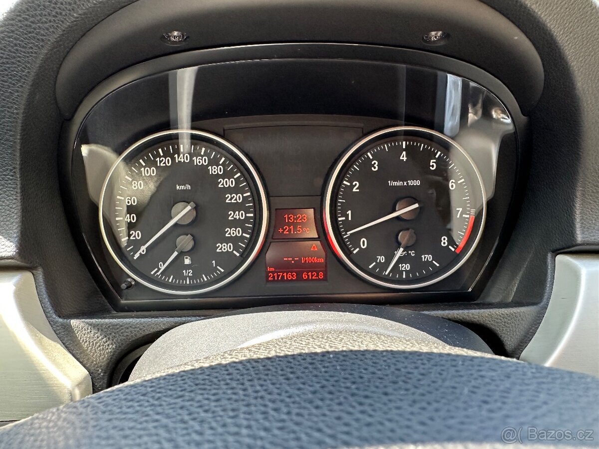 Bmw e92 325i r. 2007 160 kw - 2