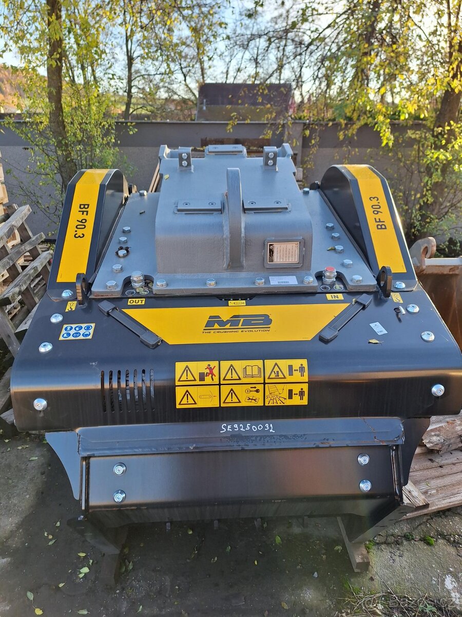 Drtící lžíce MB-BF60.1 - 2