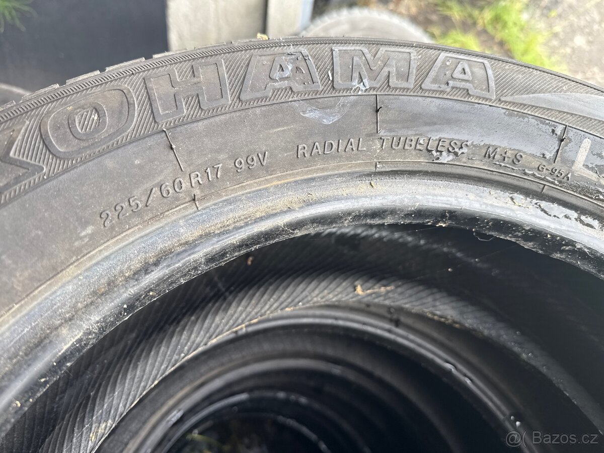 Sada 4 ks 225/60R17 99v Yokohama - 2