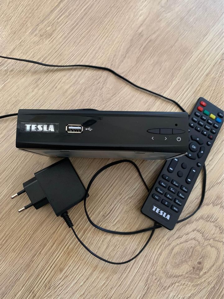 Set-top box Tesla jako nové - 2