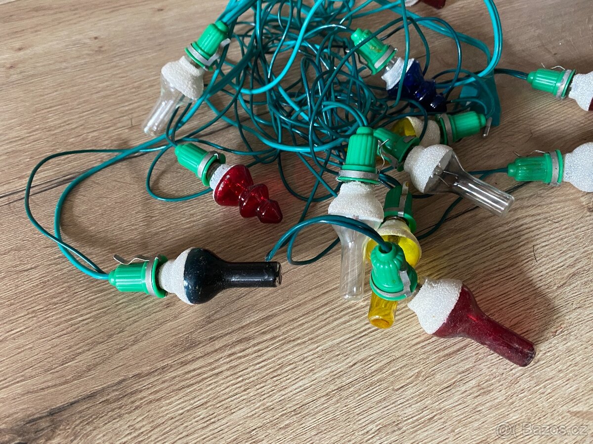 staré vánoční ozdoby světýlka osvětlení vánoční stromeček - 2