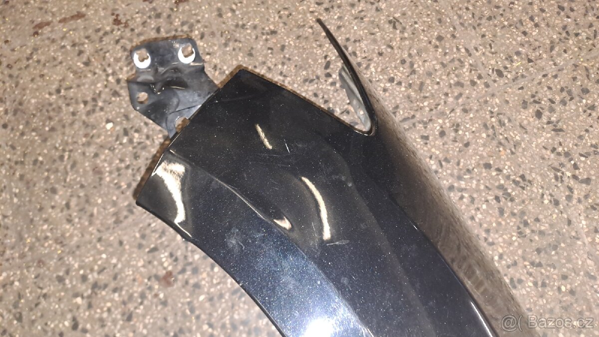 Prodám LP blatník Ford Mondeo 4 - 2