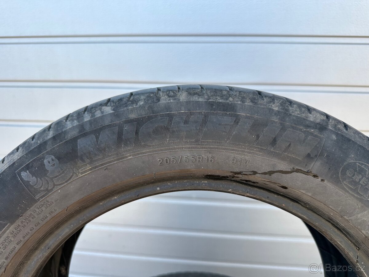 Prodám pneu Michelin 205/55R16 letní 4ks - 2