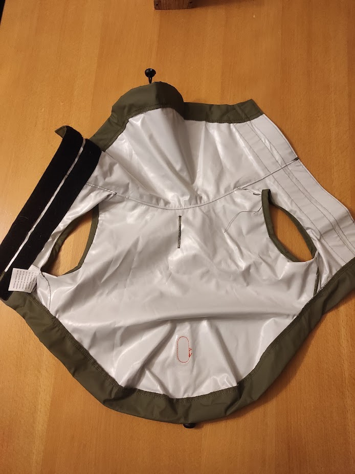 Pláštěnka pro psy TIAKI - 2