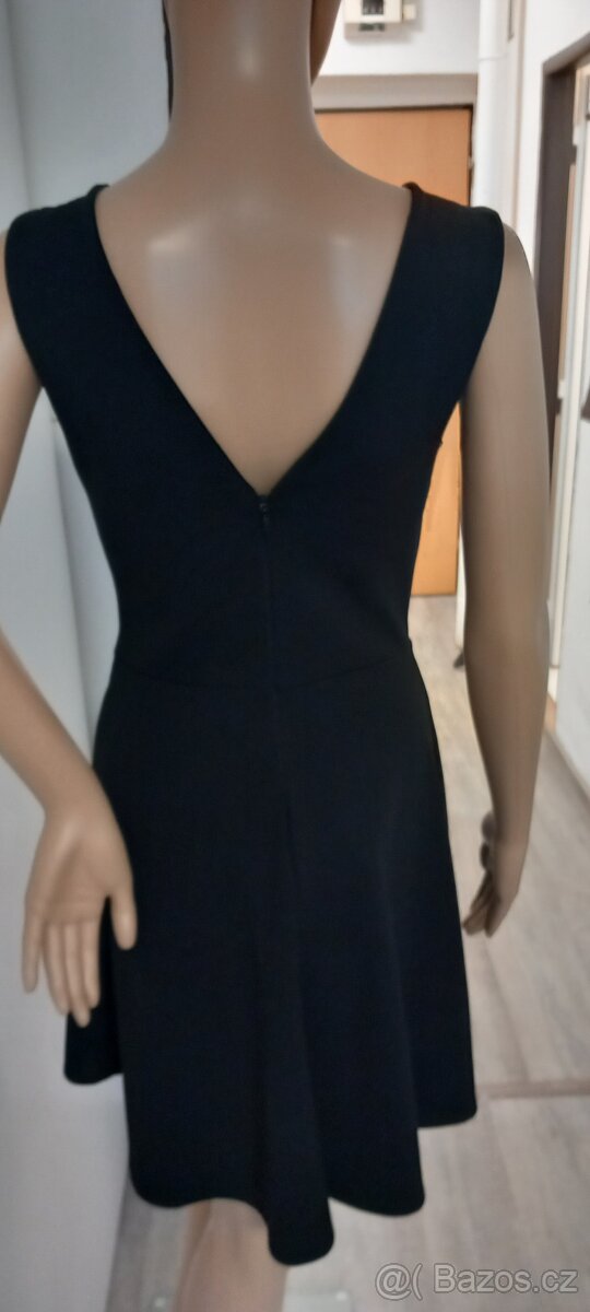 Černé společenské šaty - 2