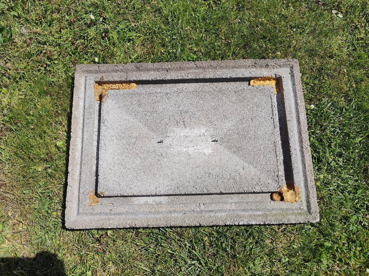 Prodám betonovou stříšku - 2