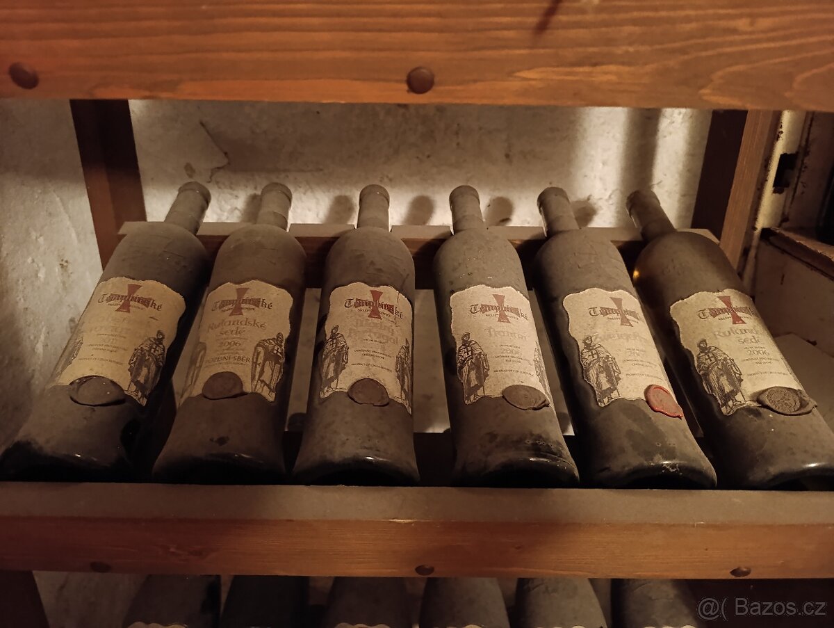 Vinotéka , stojan na víno - 2