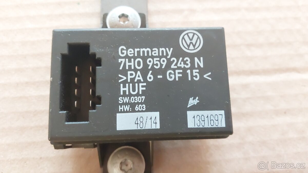 VW Transporter T5 – Jednotka dovírání dveří 7H0959243N - 2