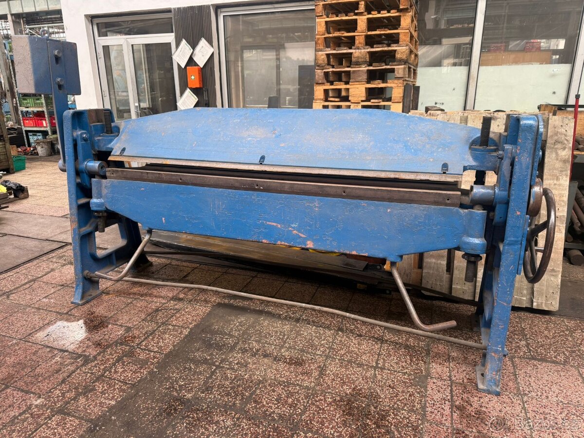 Ohýbačka plechu XK 2000/2A - 2