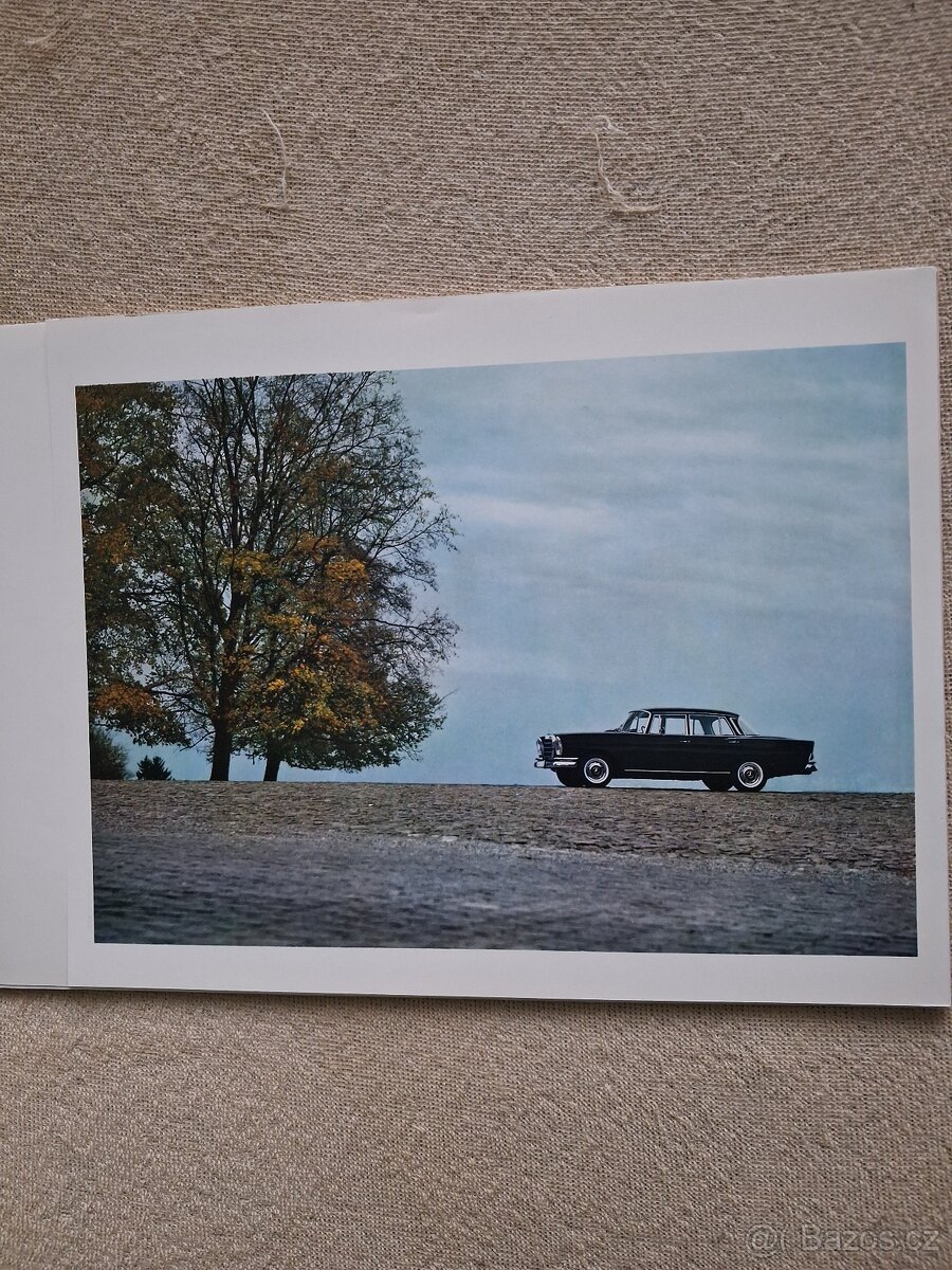 Mercedes Benz 220S/SE - 2