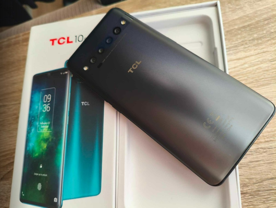 TCL 10 PRO jako nový, originál balení - 2