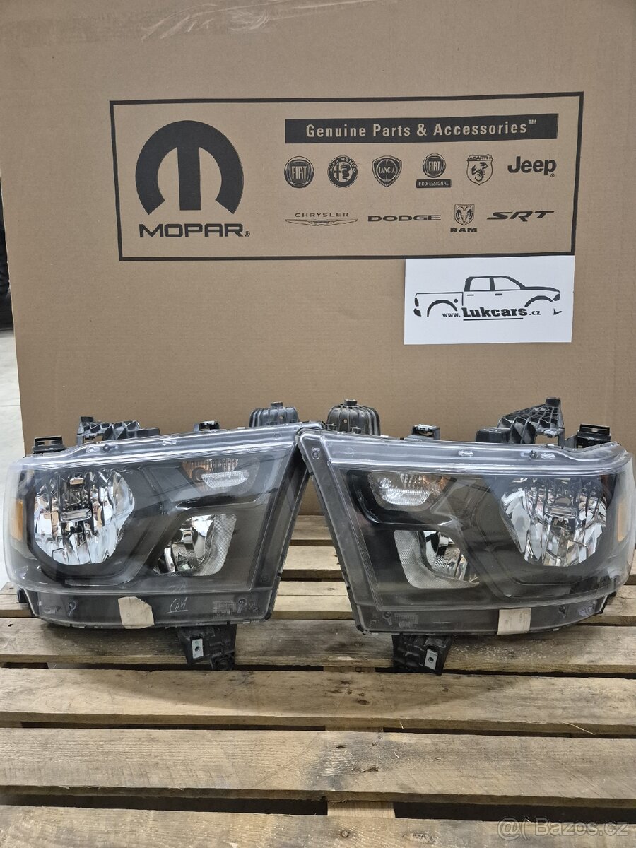 Světla Dodge RAM - 2