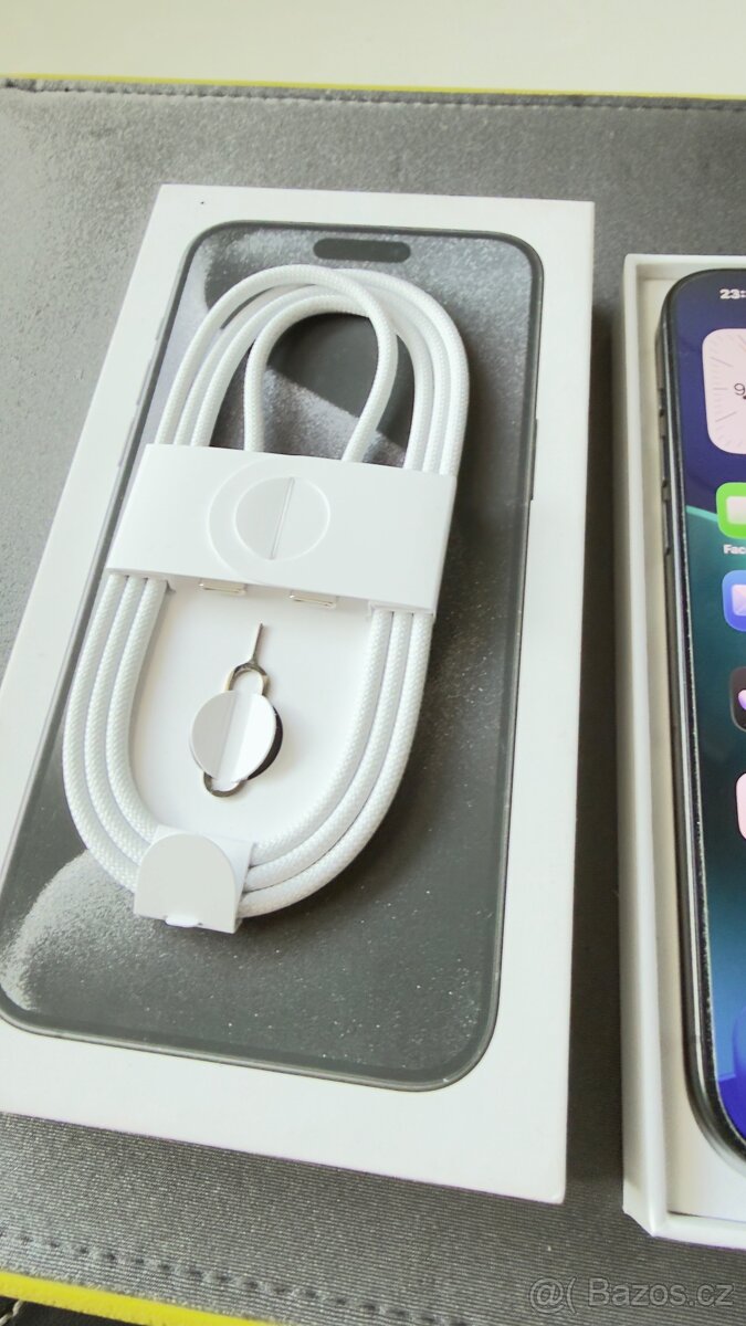 Apple iPhone 15 Pro Max 256gb - 2