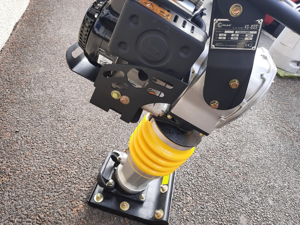 Vibrační pěch (dusadlo) VS80S Lumag - 2