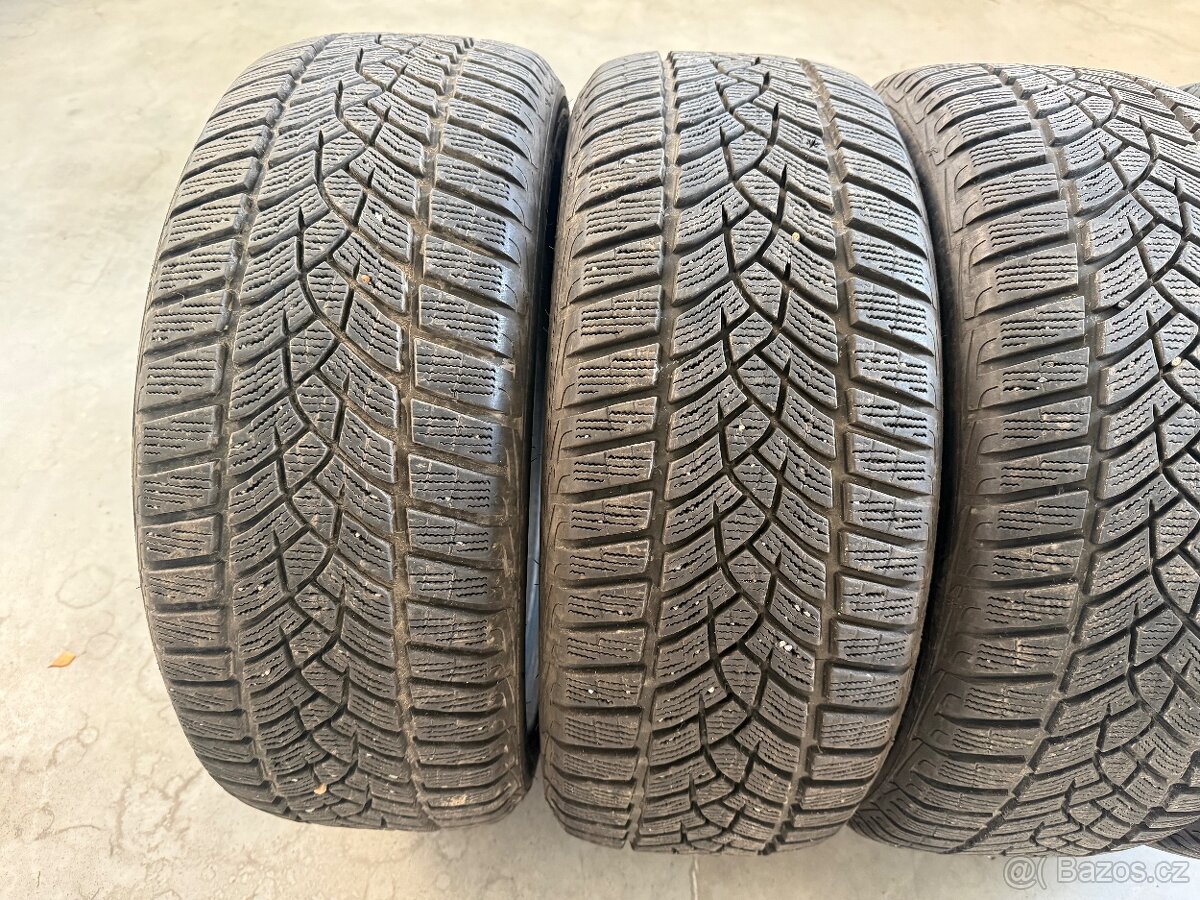 4x zimní pneu GOODYEAR 225/50 R18 - 2