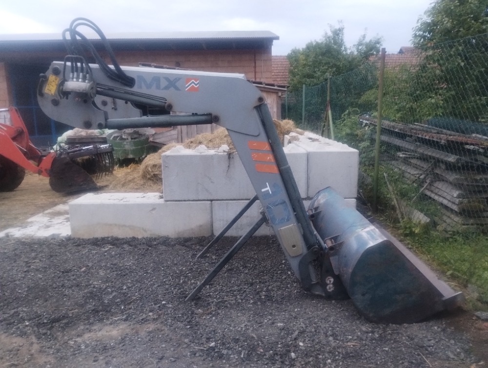 Čelní nakladač - 2