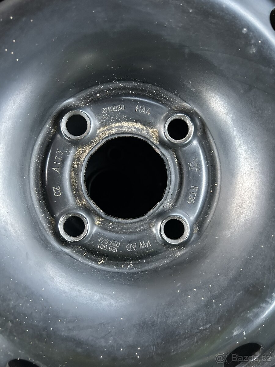 Zánovní ráfky se zimními pneu - 2