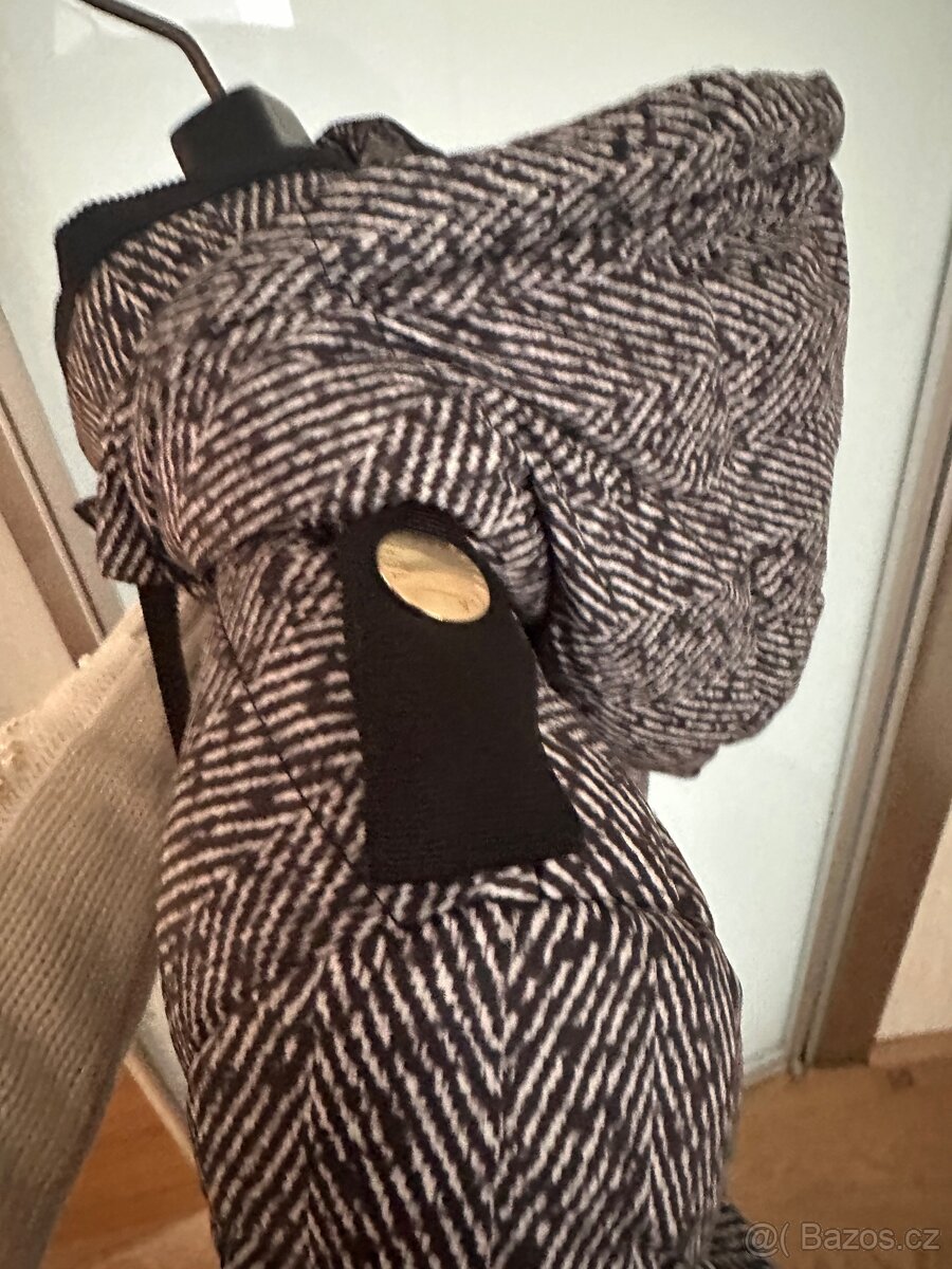 Nabízím k prodeji zimní kabát Patrizia Pepe - 2