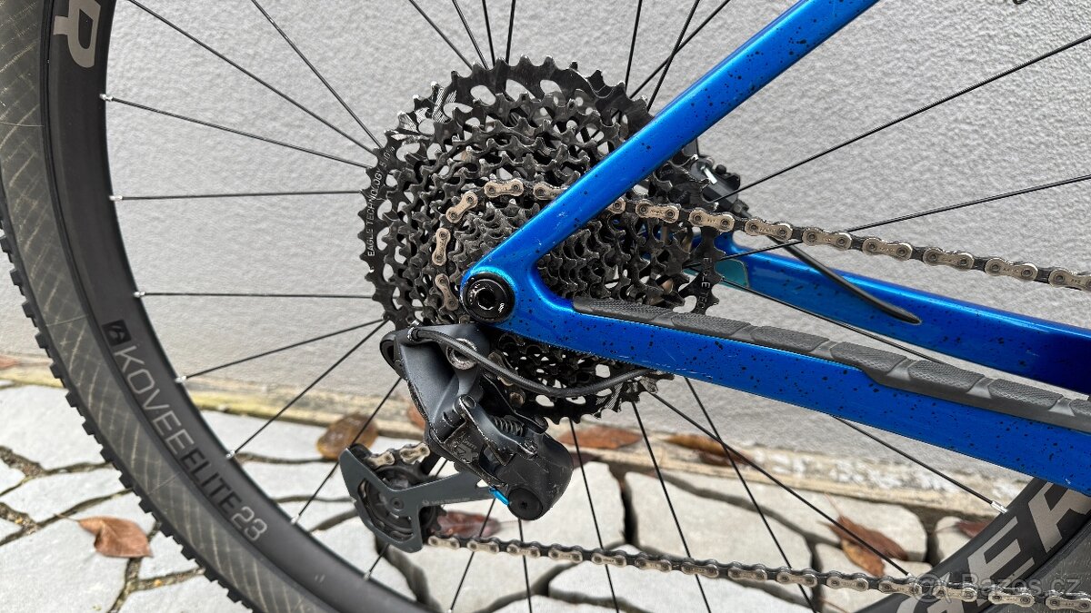 TREK PROCALIBER 9.7, Komplet Carbon 29“, Reba, Telekskopka - 2