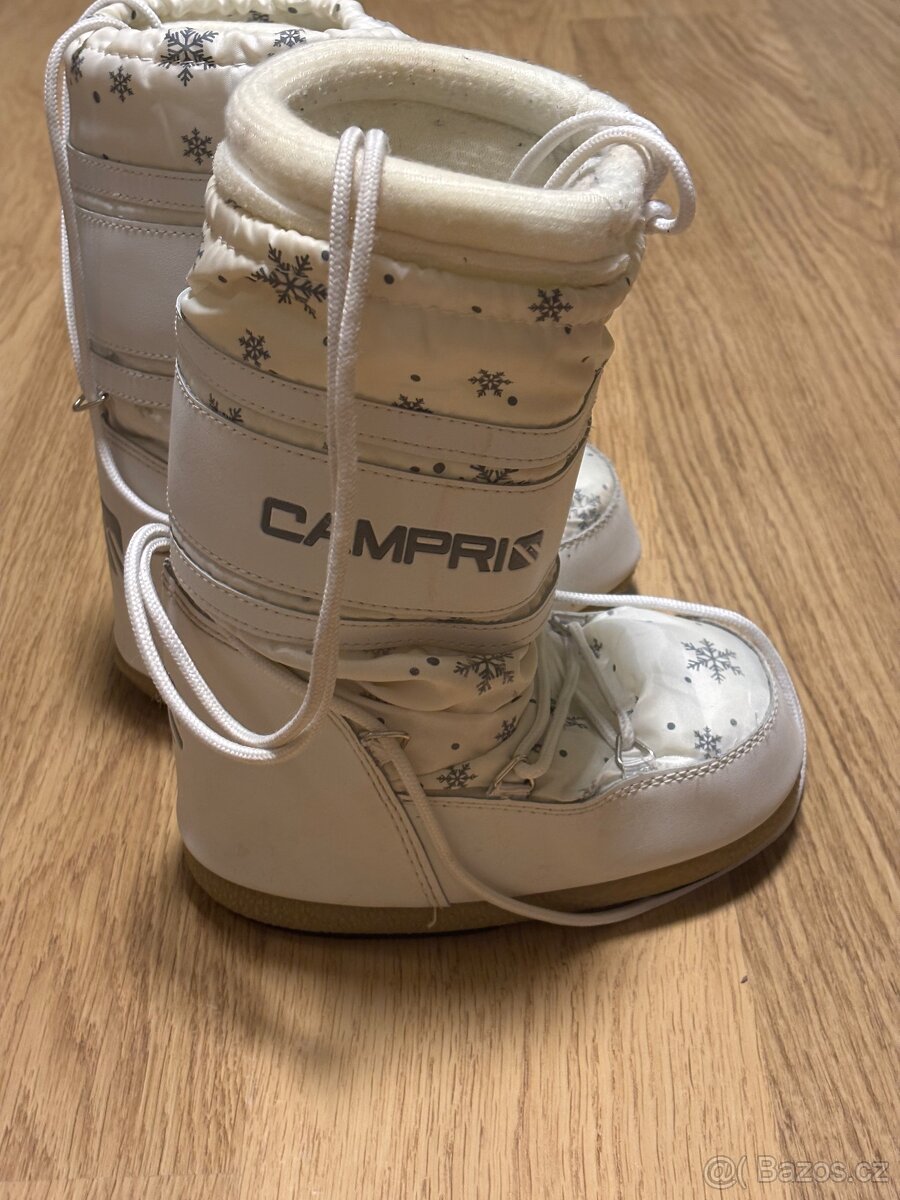 Dětské bílé sněhule - 2