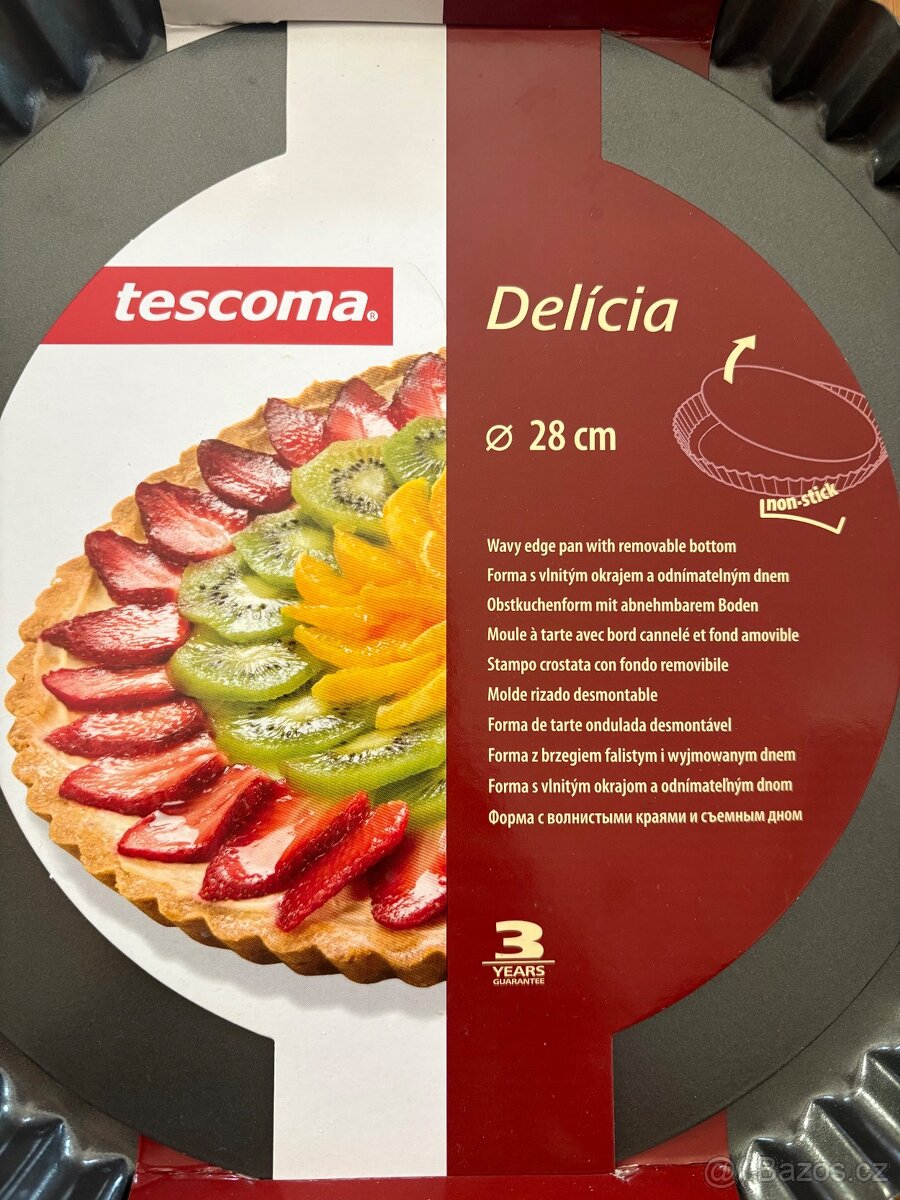 Ocelová forma s vlnitým okrajem a odnímatelným dnem Tescoma - 2