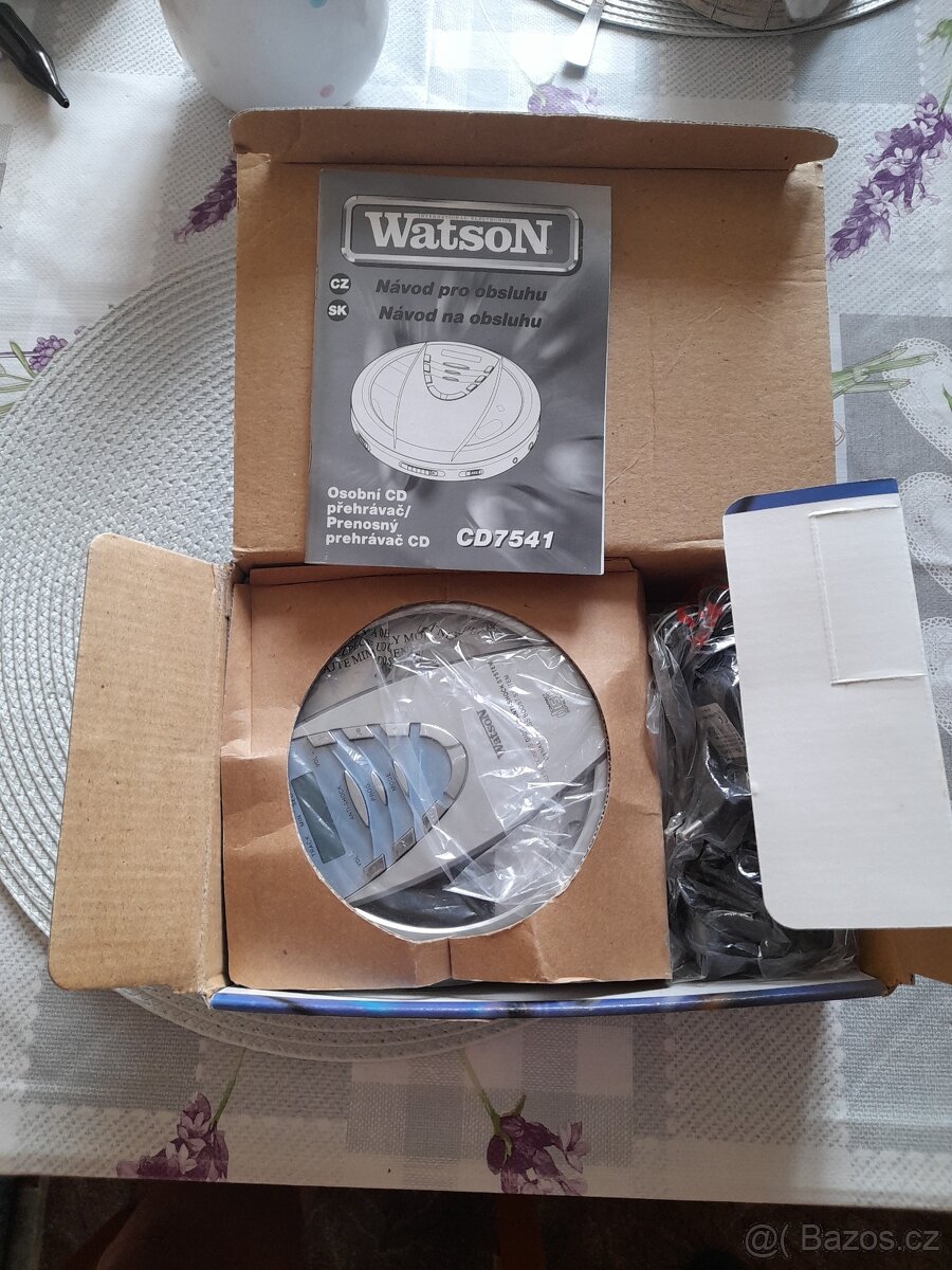 nov nepouzivany CD prehravac - 2