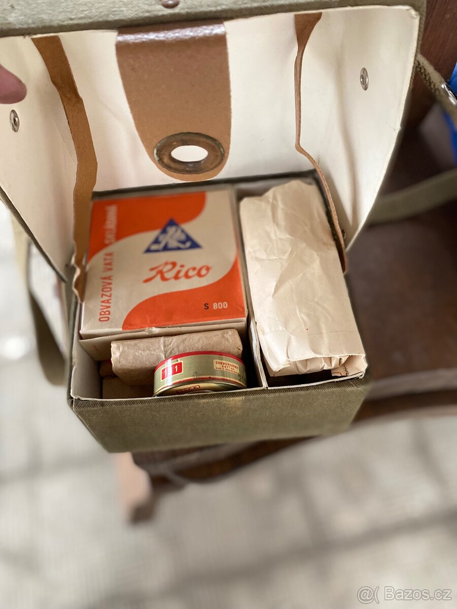 Stará lékárnička - 2