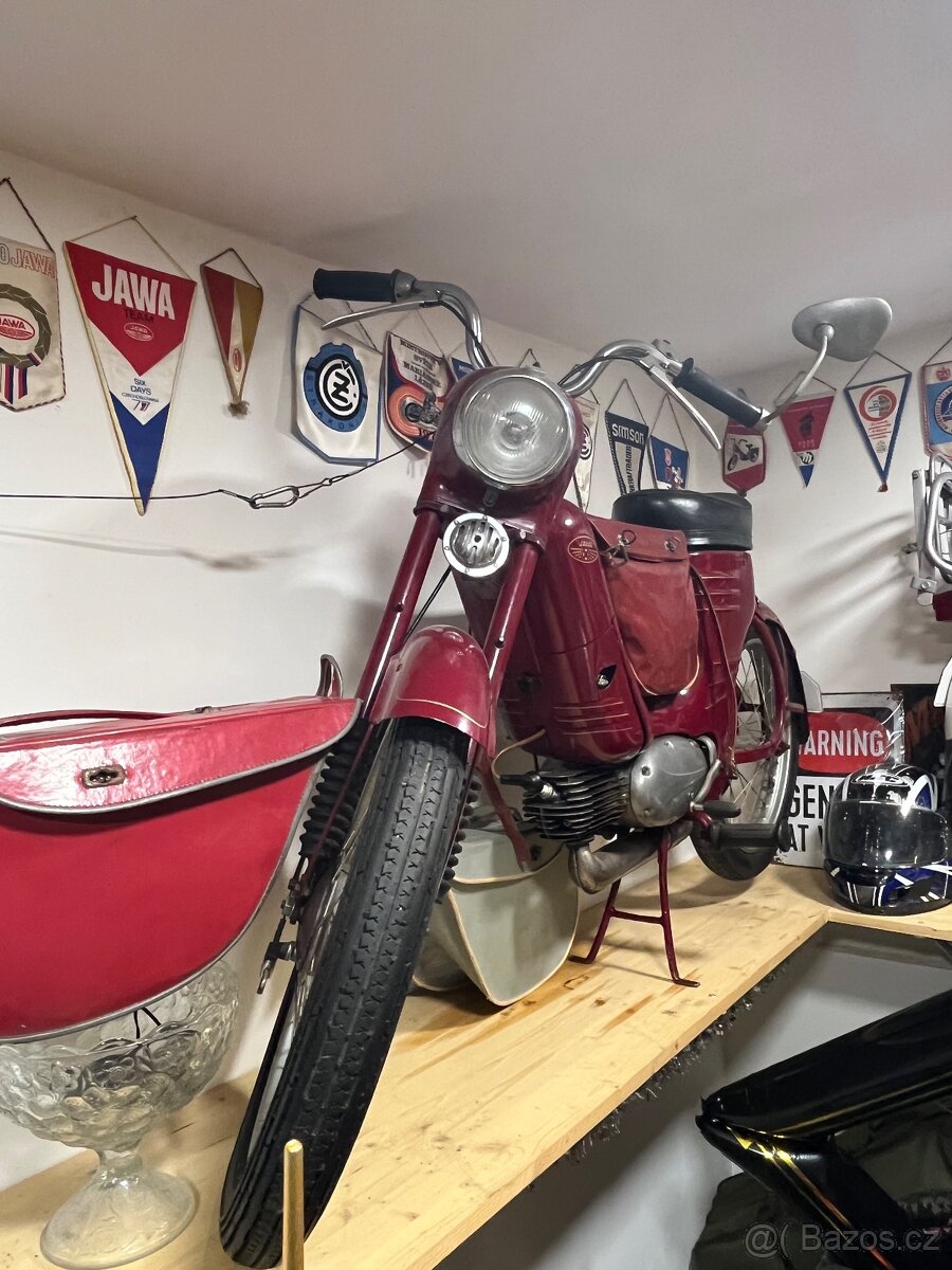 Jawa 550 pařez - 2