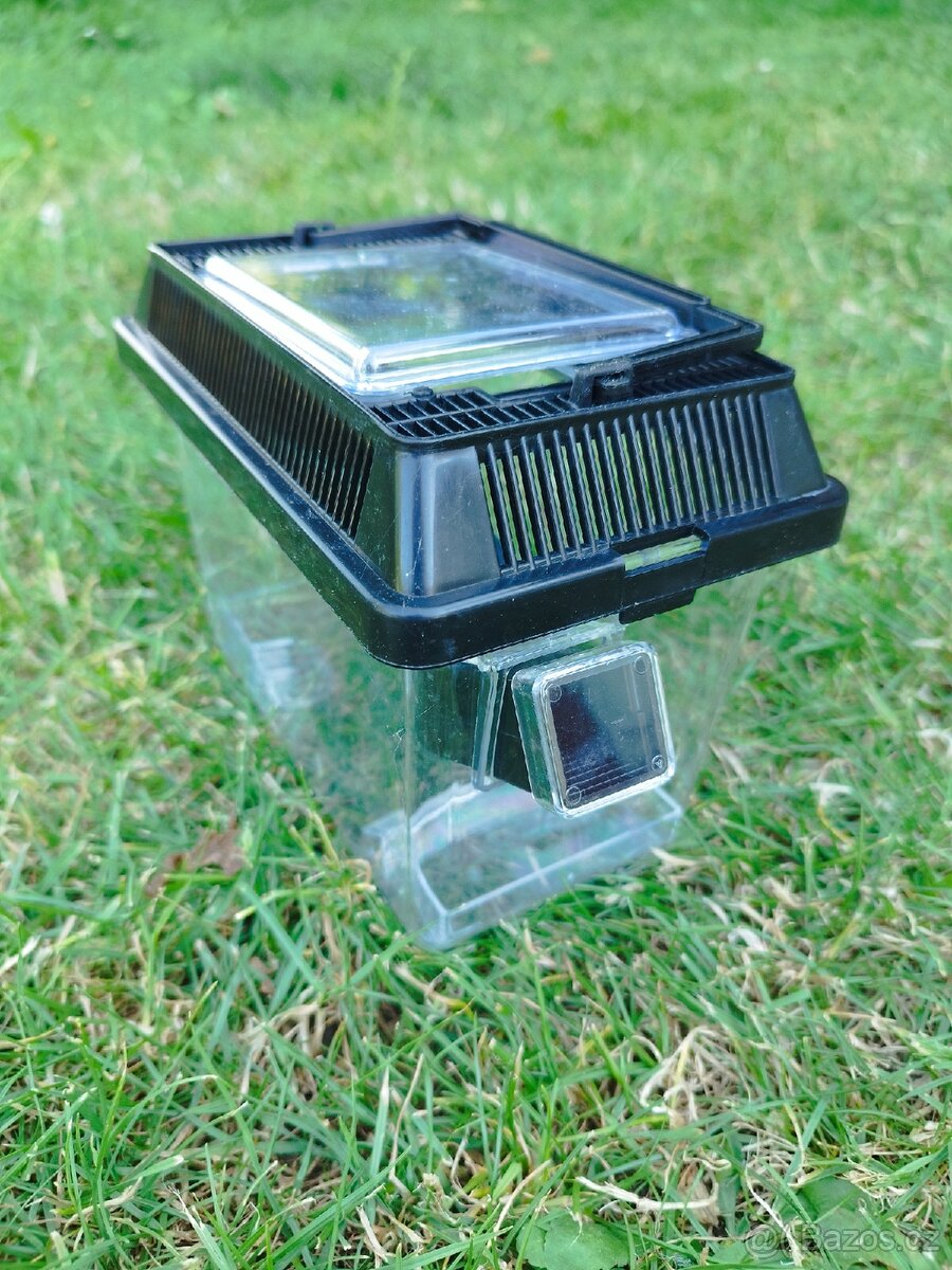 Přepravka na cvrčky - 2