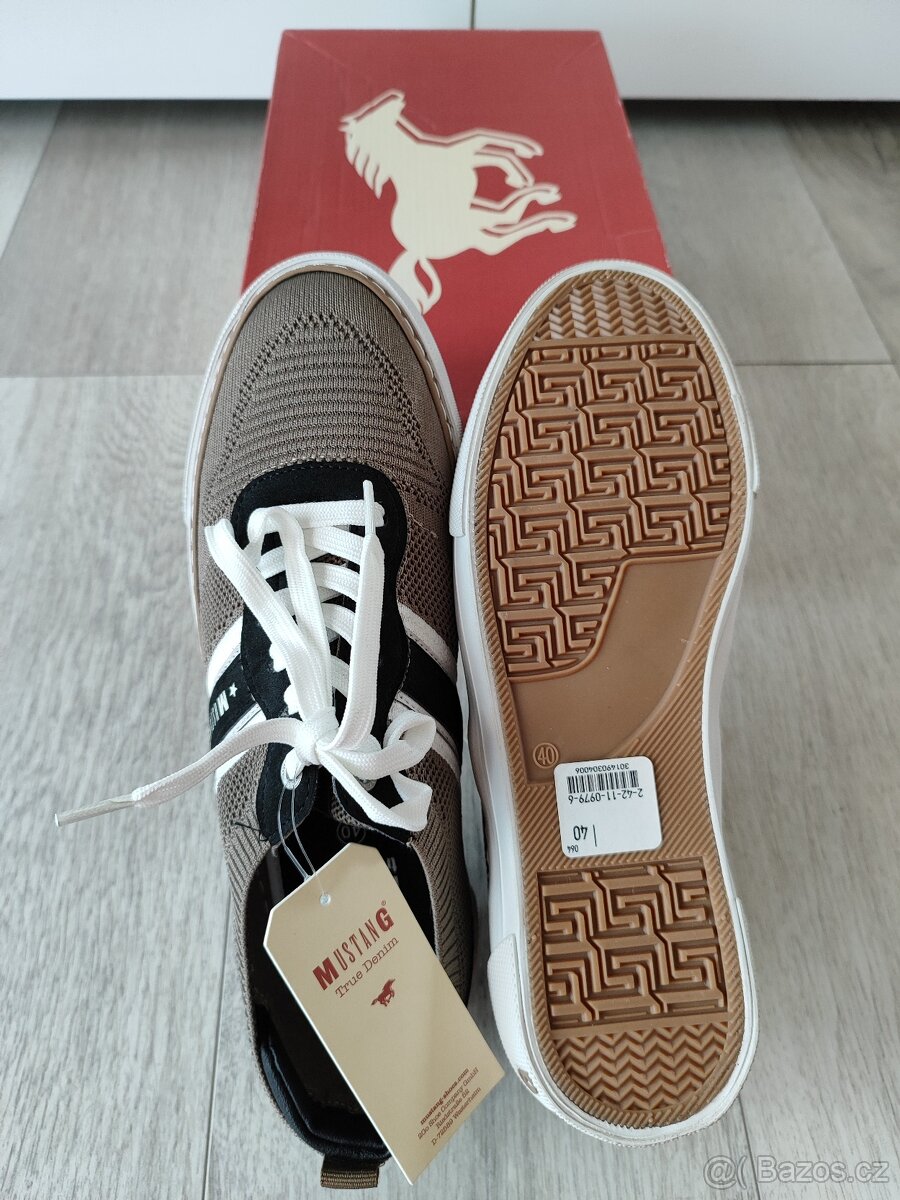 NOVÉ MUSTANG vel. 40 - 2