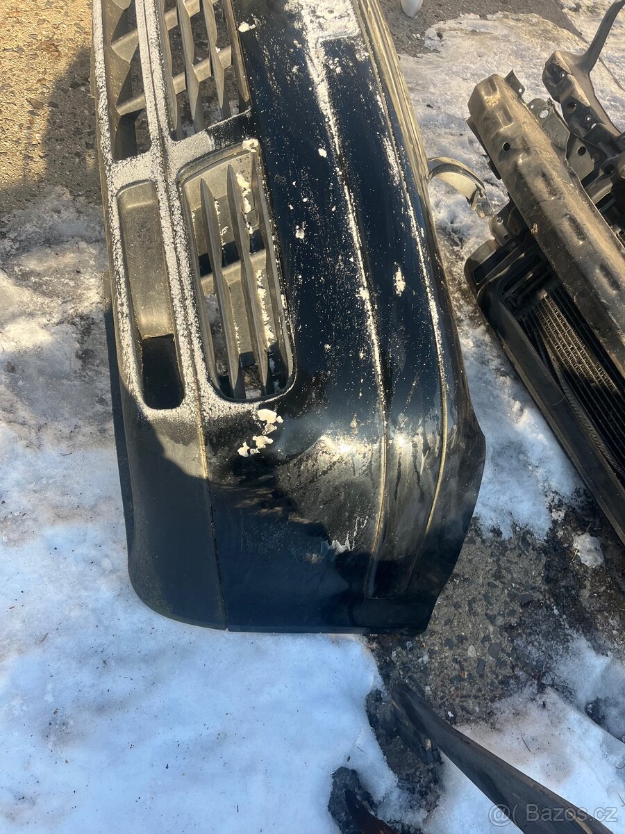 Vw golf 4 naraznik Černý - 2