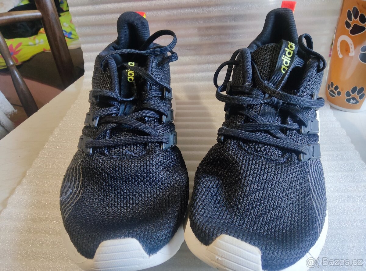 Adidas č. 46 - 2