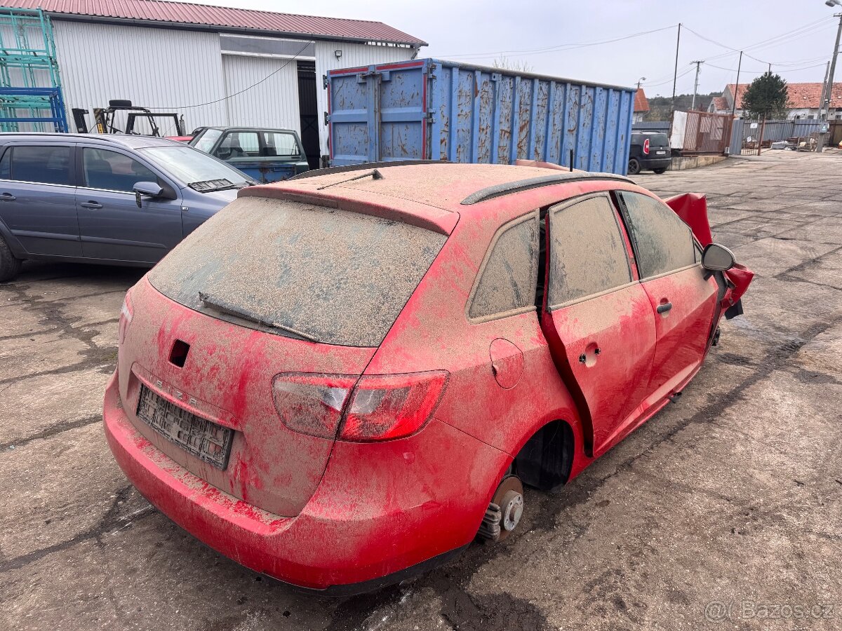 SEAT IBIZA 2015 na náhradní díly ND - 2