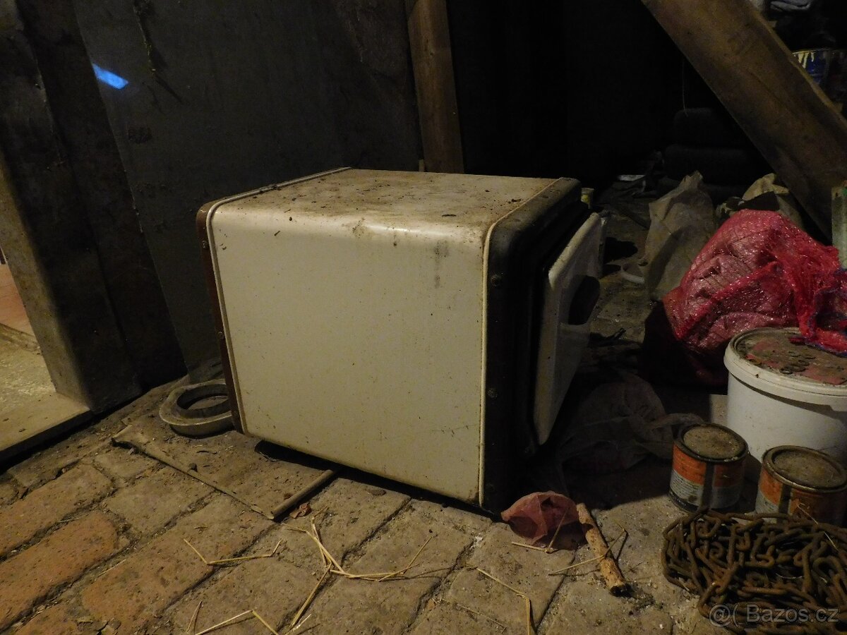 Stará pečící trouba - 2