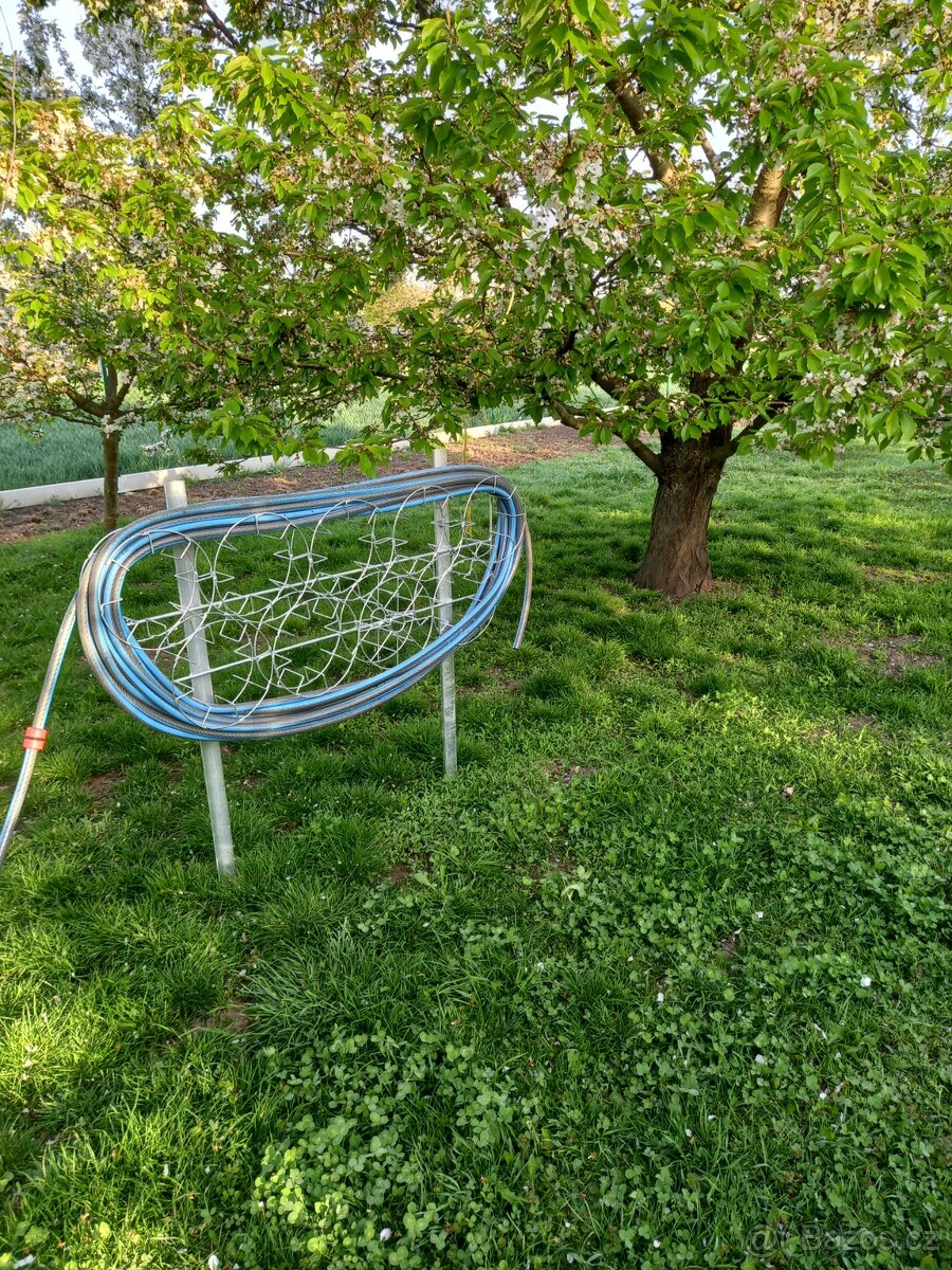 Držák na hadice - 2