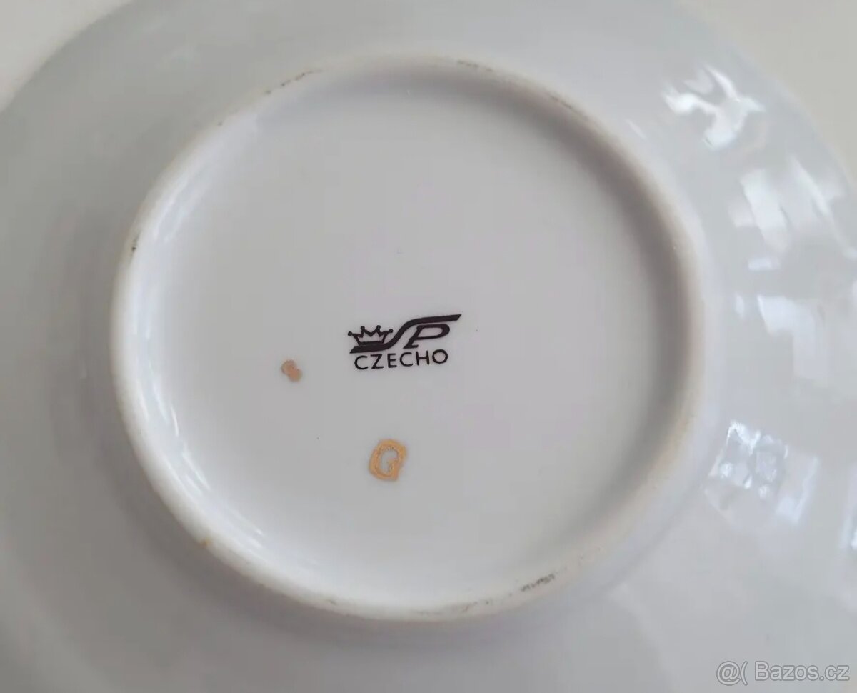 PORCELANOVA SADA - 2